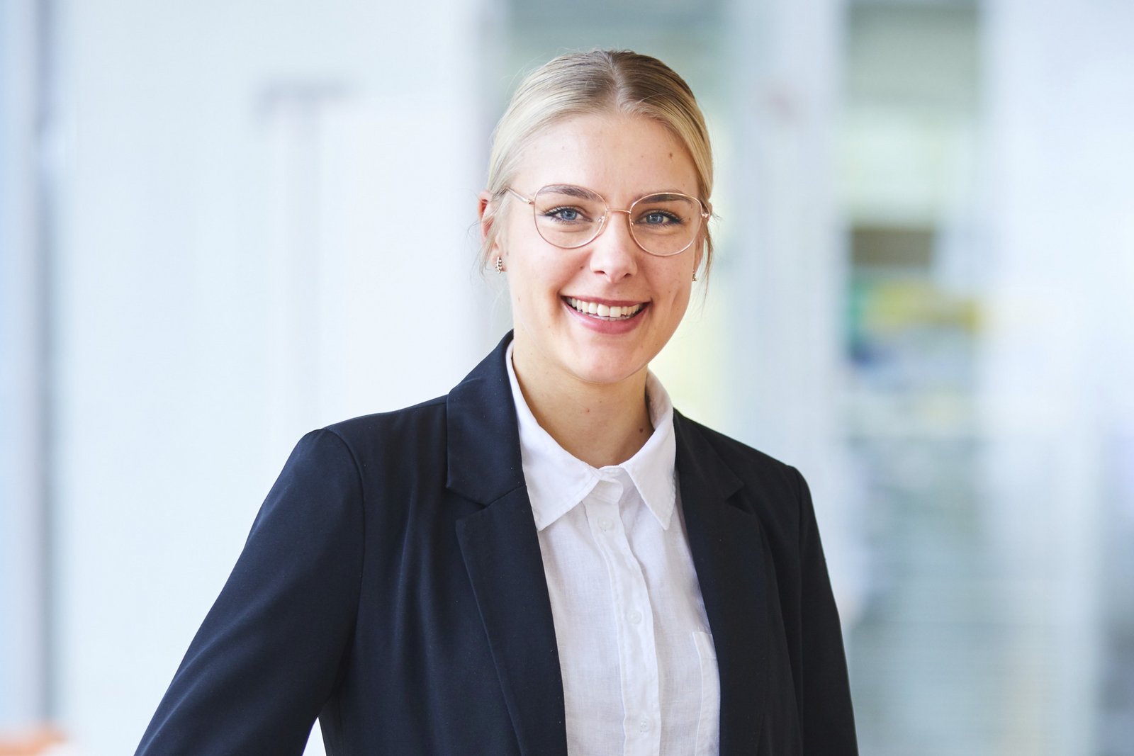 Das Bild zeigt Helena Freitag